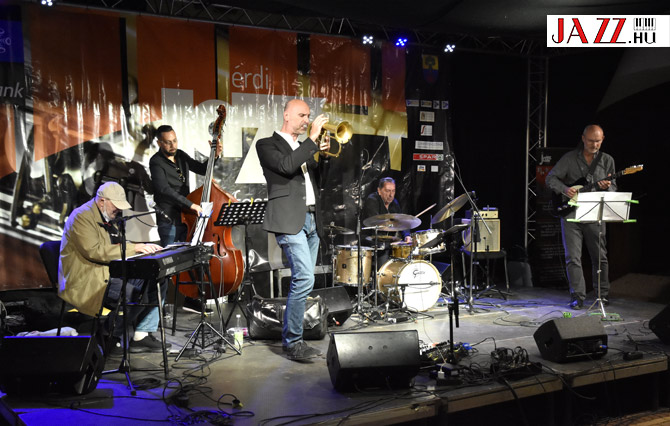 Elkészült a Szakcsi Lakatos Béla Quintet lemez mastere