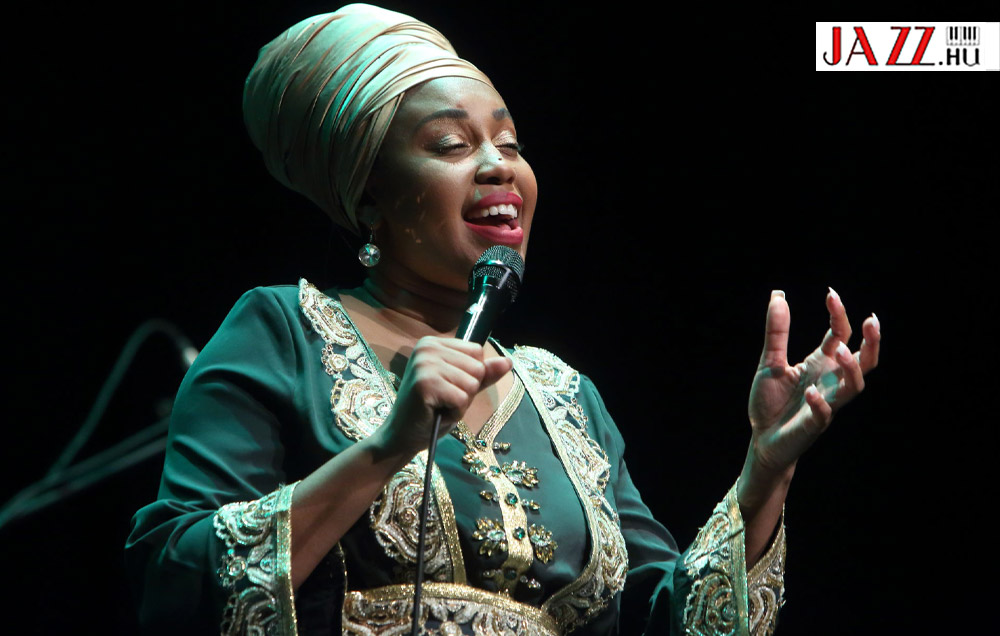 Jazzmeia Horn