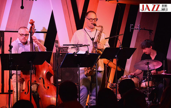 Modern Art Orchestra