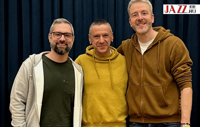 Sárik Péter Trio