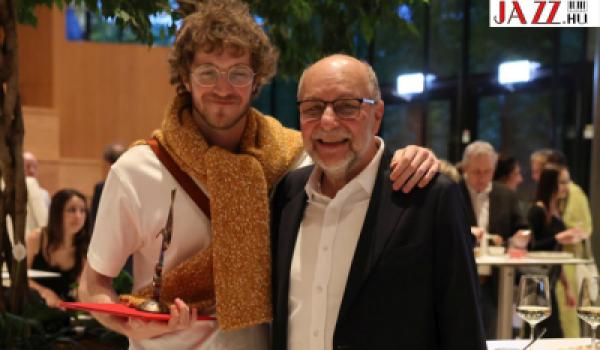 Gratulálunk László Attilának és Gerlóczy Zsigmondnak az Artisjus-díjhoz
